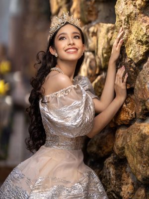 Quince Años Exterior B